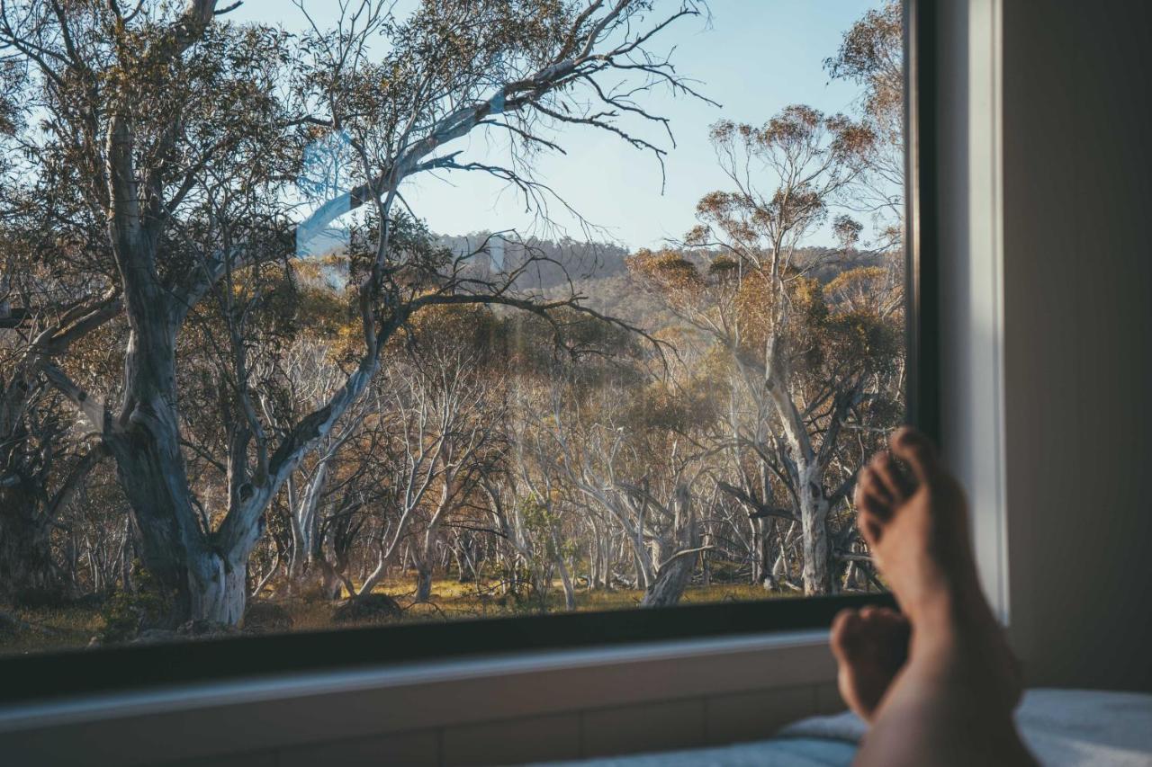 Big Yard Escapes - Two Off-Grid Tiny Houses On The Mowamba River Jindabyne Εξωτερικό φωτογραφία