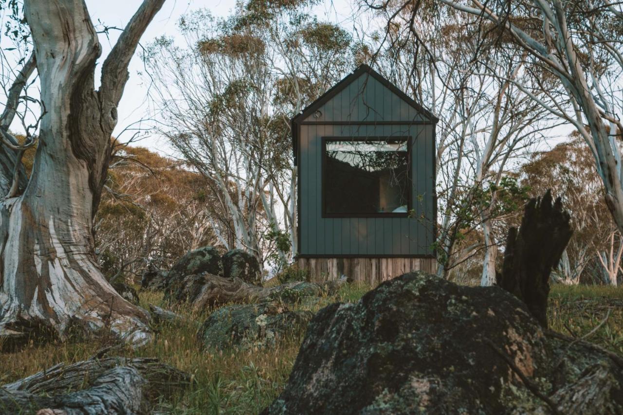 Big Yard Escapes - Two Off-Grid Tiny Houses On The Mowamba River Jindabyne Εξωτερικό φωτογραφία