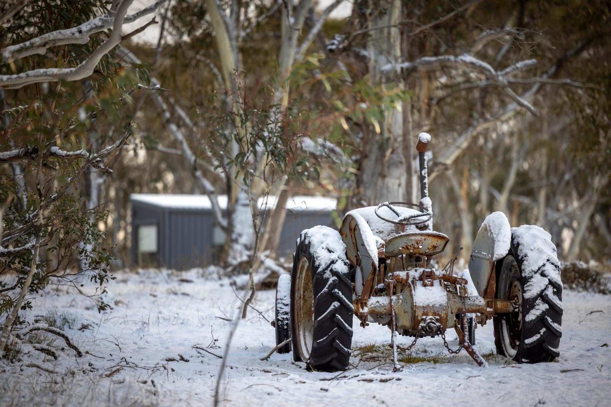 Big Yard Escapes - Two Off-Grid Tiny Houses On The Mowamba River Jindabyne Εξωτερικό φωτογραφία